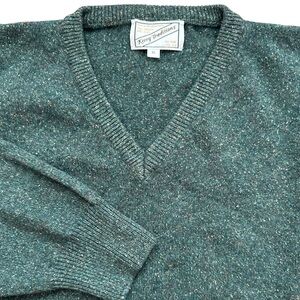 Vintage‎ Kerry Traditions Women’s Green V-Neck Sweater Wool/Silk Blend Ireland